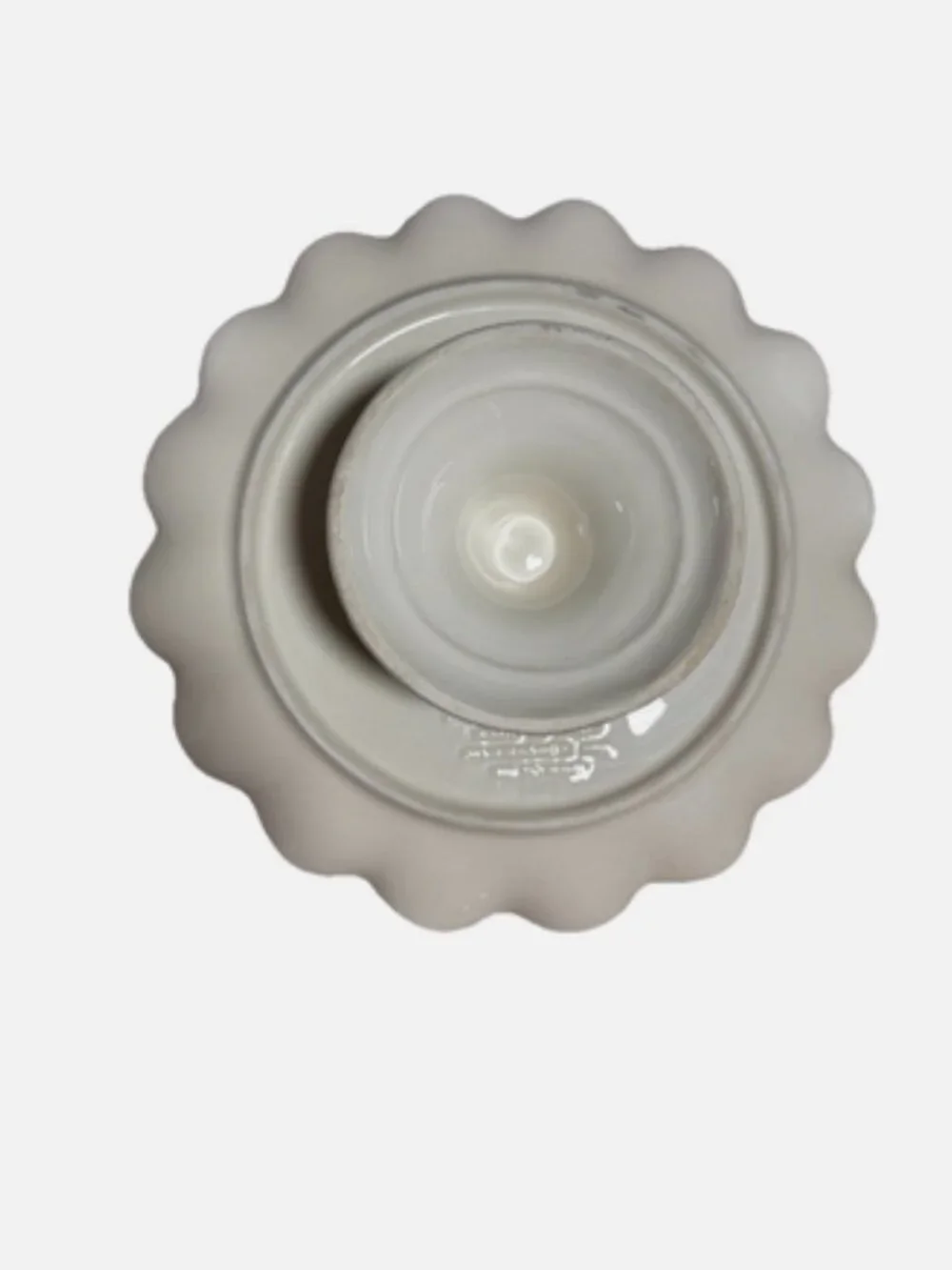 Majoliche Jessica Italian Cake Stand White Scalloped Pedestal 11.5